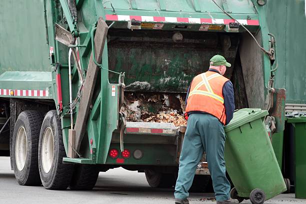 Best Dumpster Rental Services  in Iuka, MS